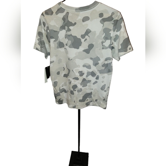 Addias Camo Tee NWT - Picture 3 of 7